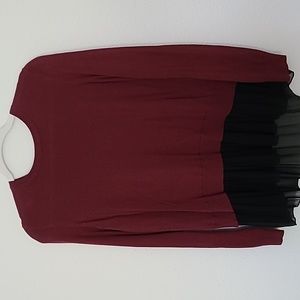 Adorable maroon sweater purchased in nordstrom size small